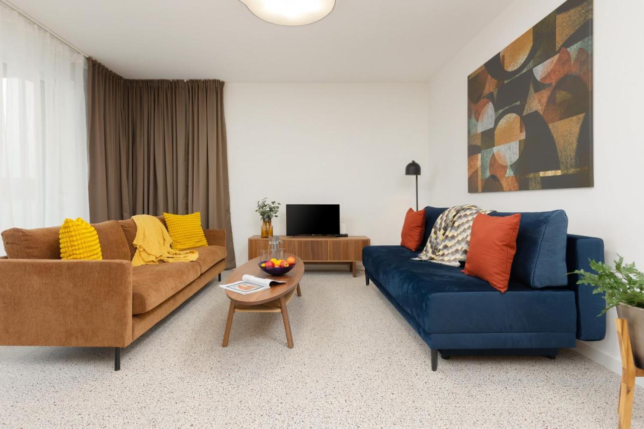 Trendy & Spacious 3-Room Apartament Warsaw Wilanow By Noclegi Renters Kültér fotó