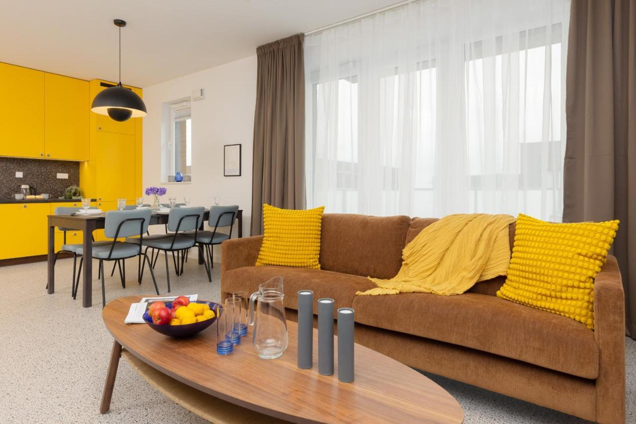 Trendy & Spacious 3-Room Apartament Warsaw Wilanow By Noclegi Renters Kültér fotó
