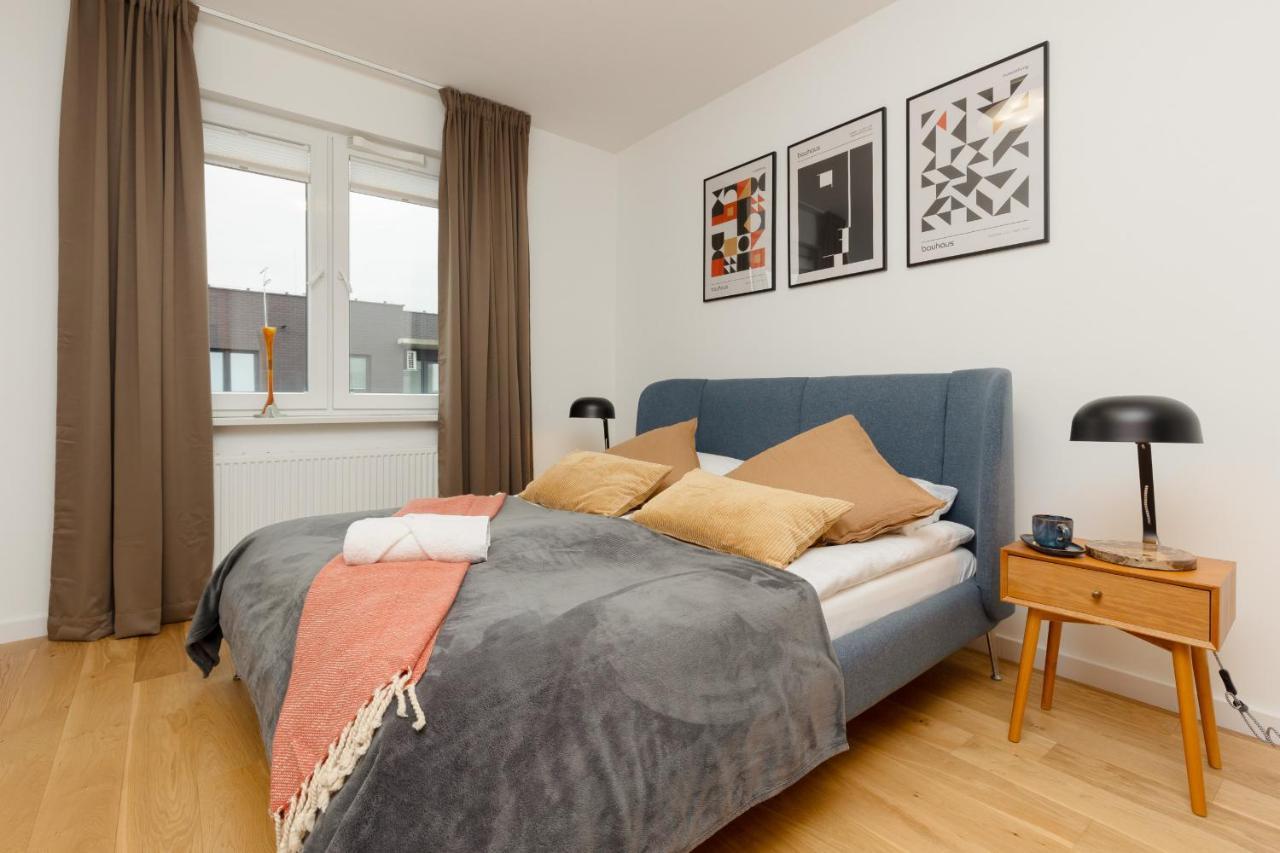 Trendy & Spacious 3-Room Apartament Warsaw Wilanow By Noclegi Renters Kültér fotó
